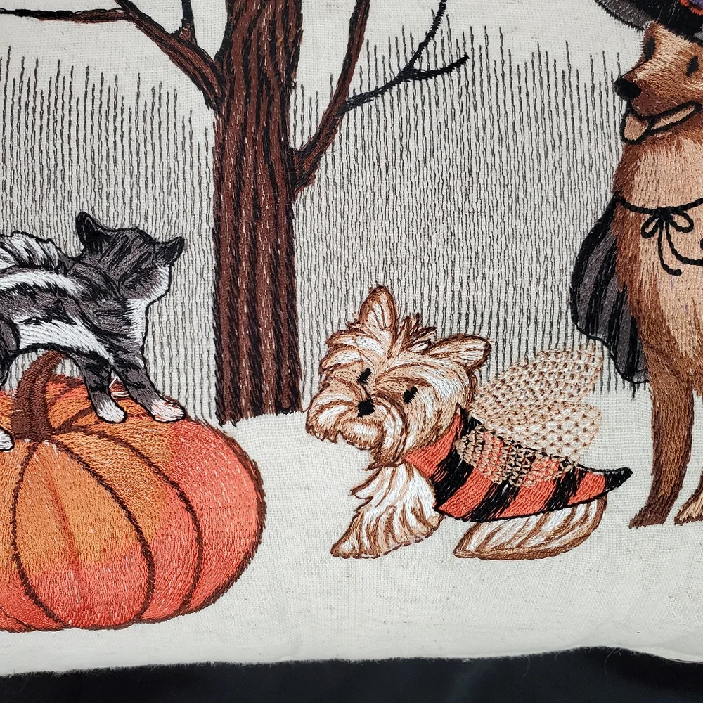 Pier 1 Halloween Decorative Lumbar Pillow Pumpkin Dogs Cat Bats Fall Autumn